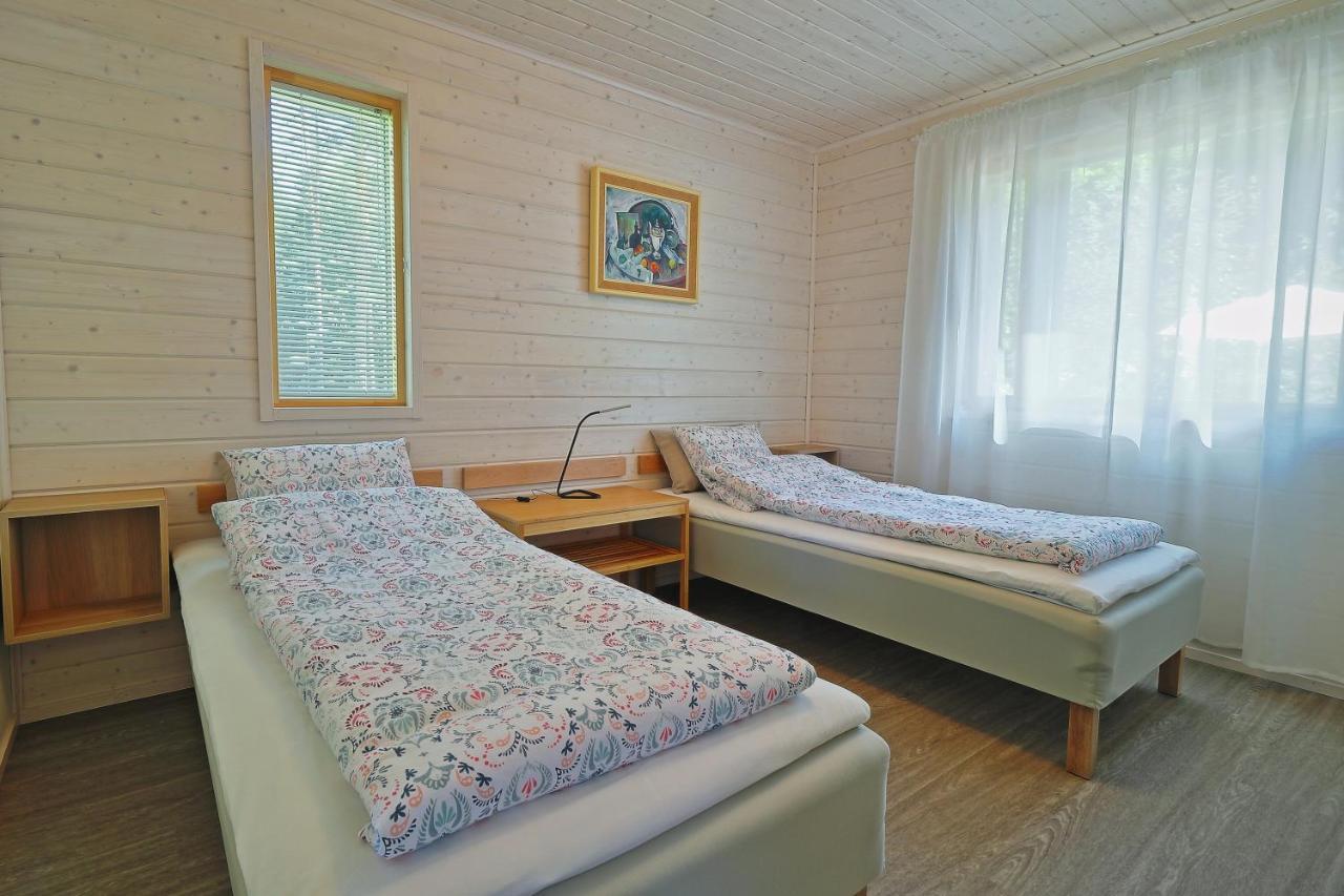 Villa Maria Cottages Jaala Extérieur photo